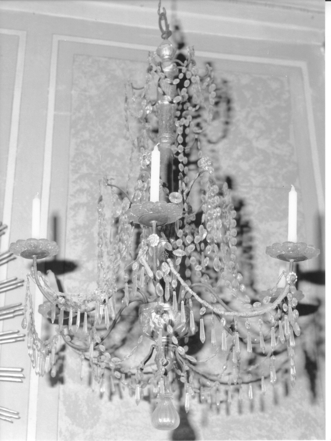 lampadario, opera isolata - bottega genovese (seconda metà sec. XIX)