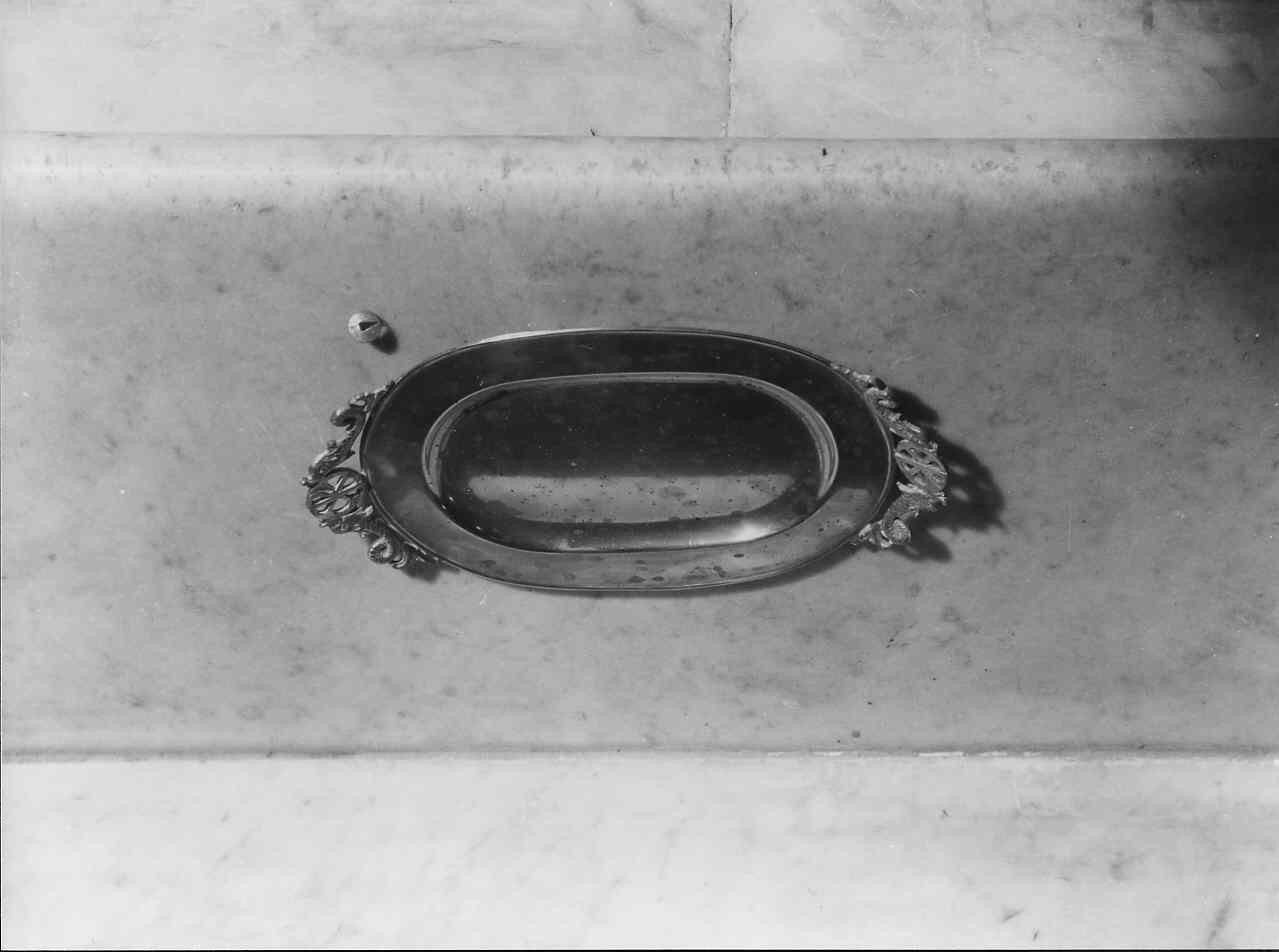 piattino da comunione, opera isolata - bottega ligure (fine sec. XIX)