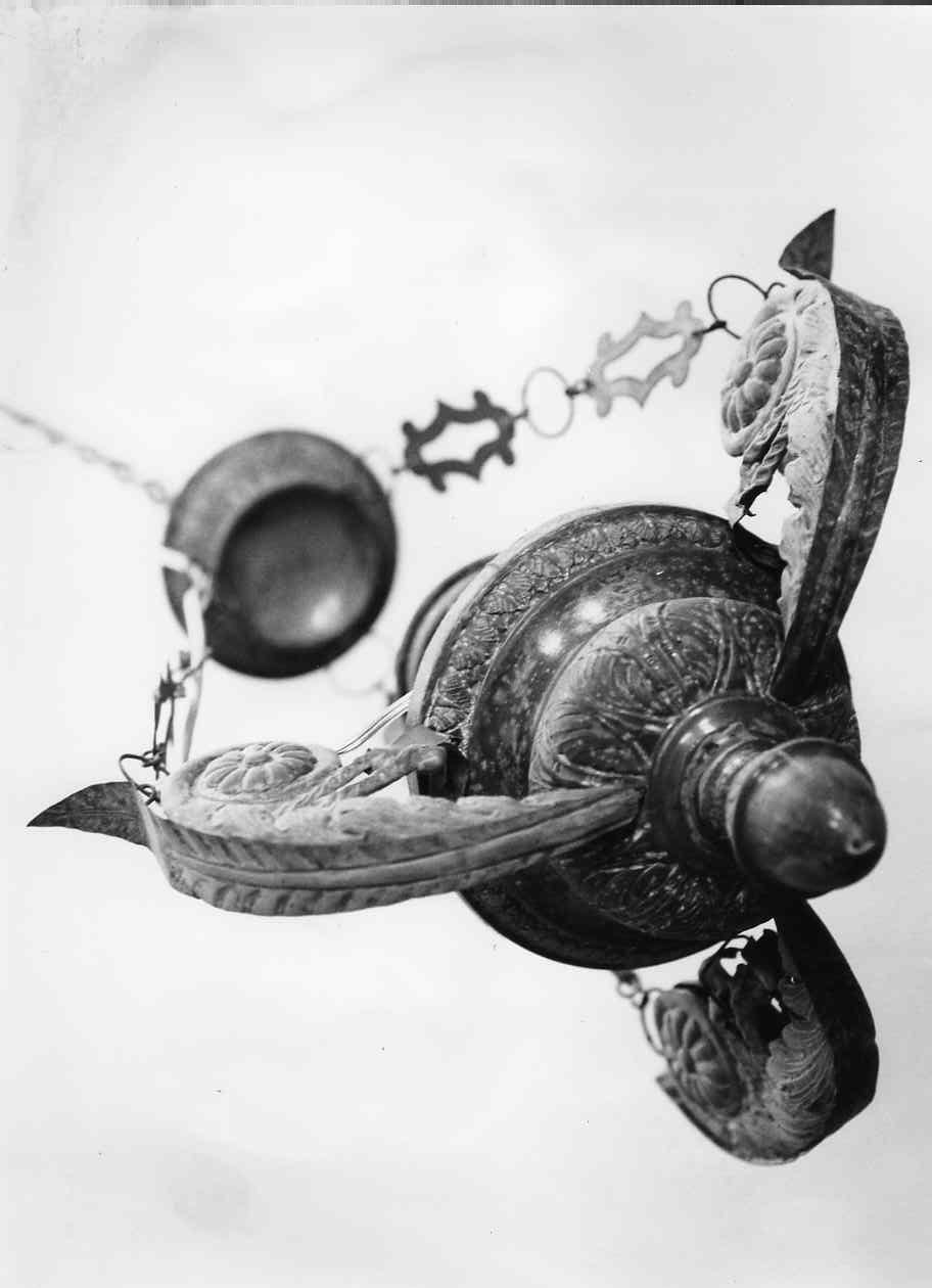 lampada pensile ad anfora, coppia - bottega ligure (sec. XIX)