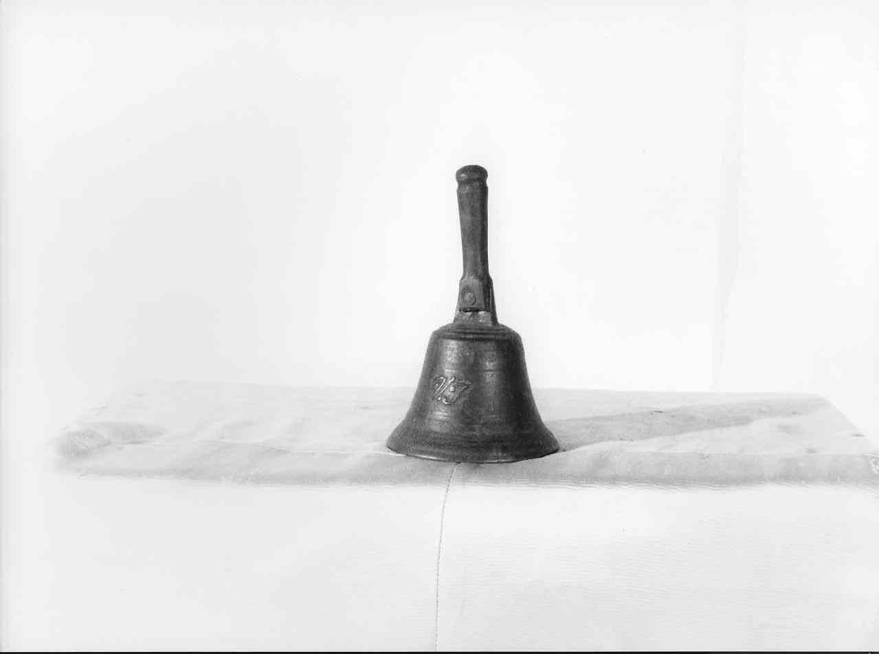 campanello, opera isolata - bottega italiana (sec. XVIII)