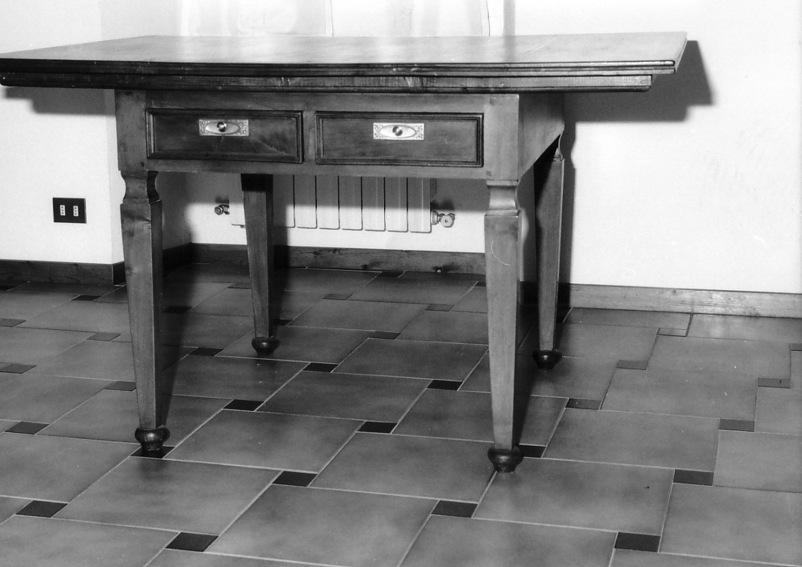 tavolo, opera isolata - bottega ligure (sec. XIX)