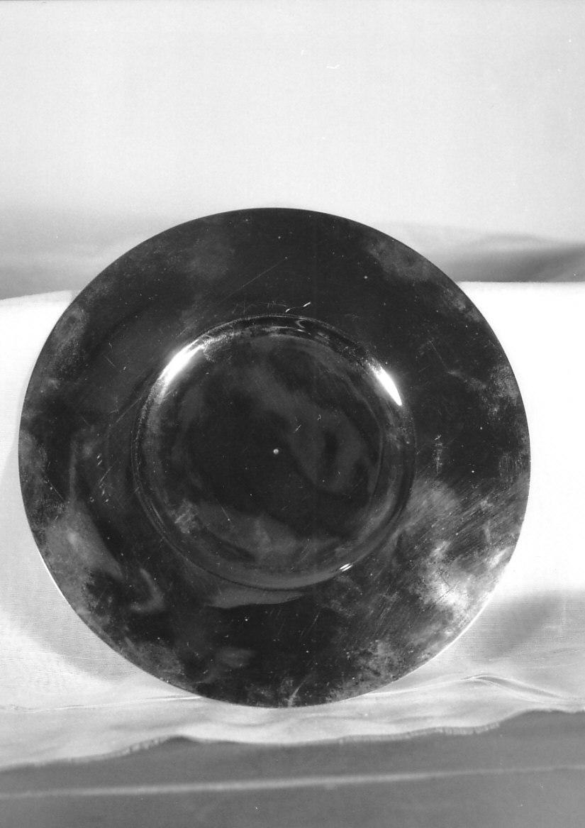 patena, opera isolata - bottega genovese (sec. XVIII)