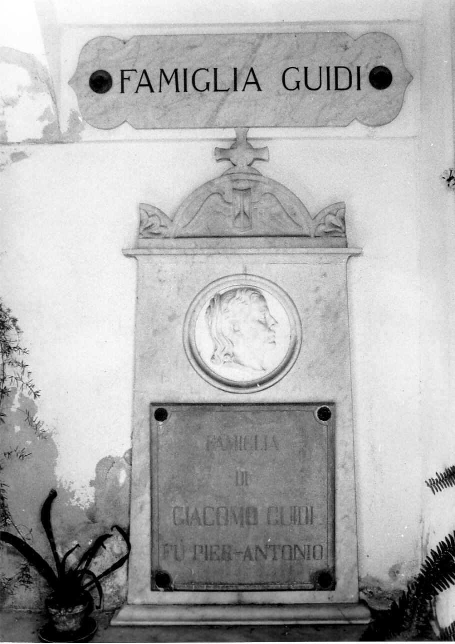 testa di donna di profilo (rilievo, opera isolata) di Ghersi Filippo (terzo quarto sec. XIX)