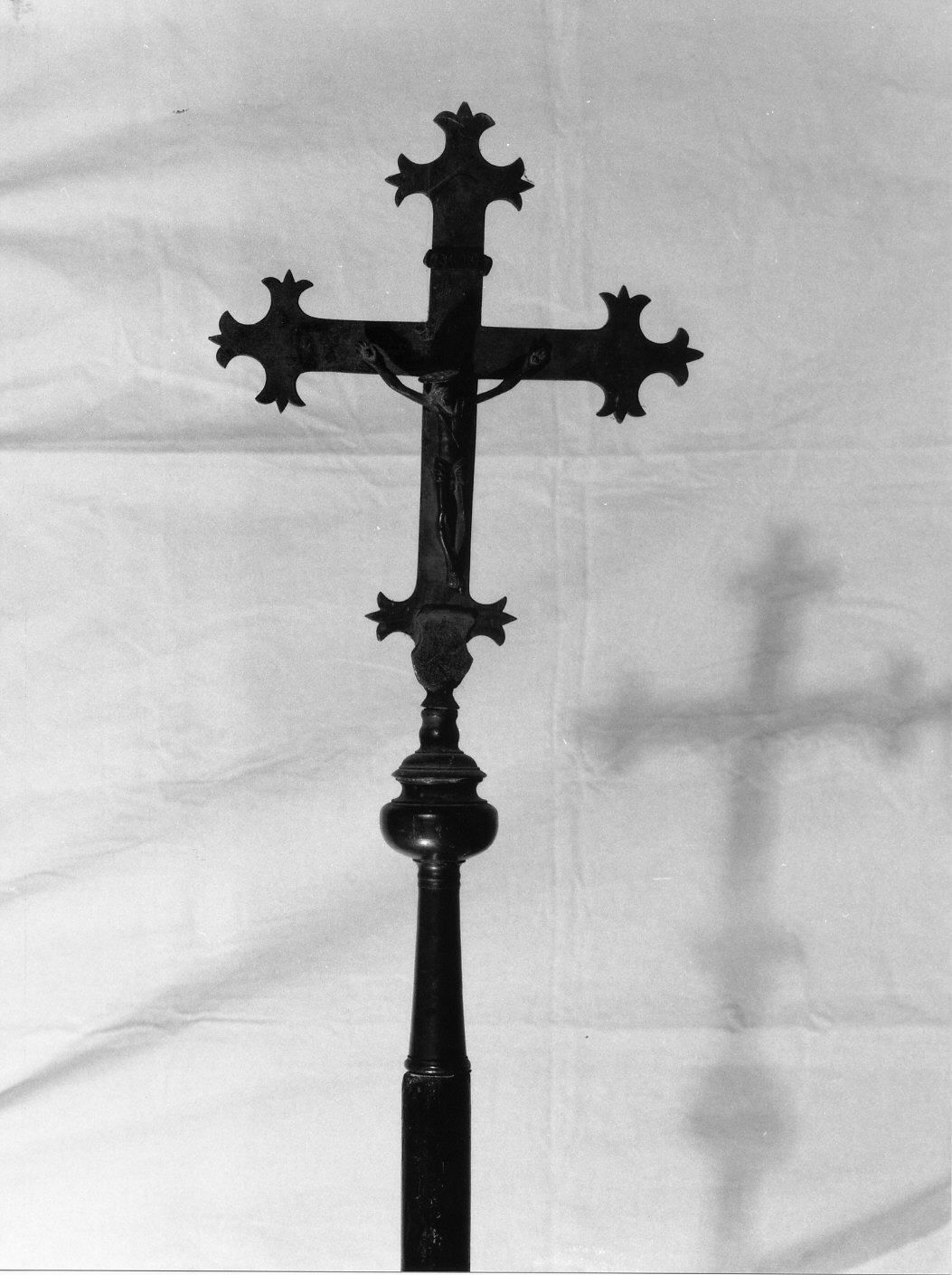 croce processionale, opera isolata - manifattura genovese (sec. XVII)