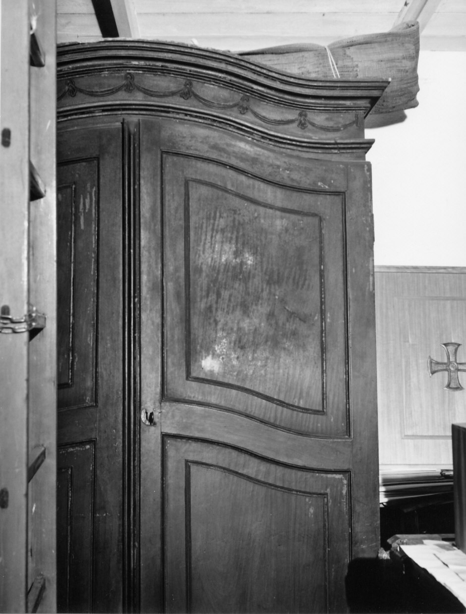 armadio, opera isolata - manifattura genovese (ultimo quarto sec. XVIII)