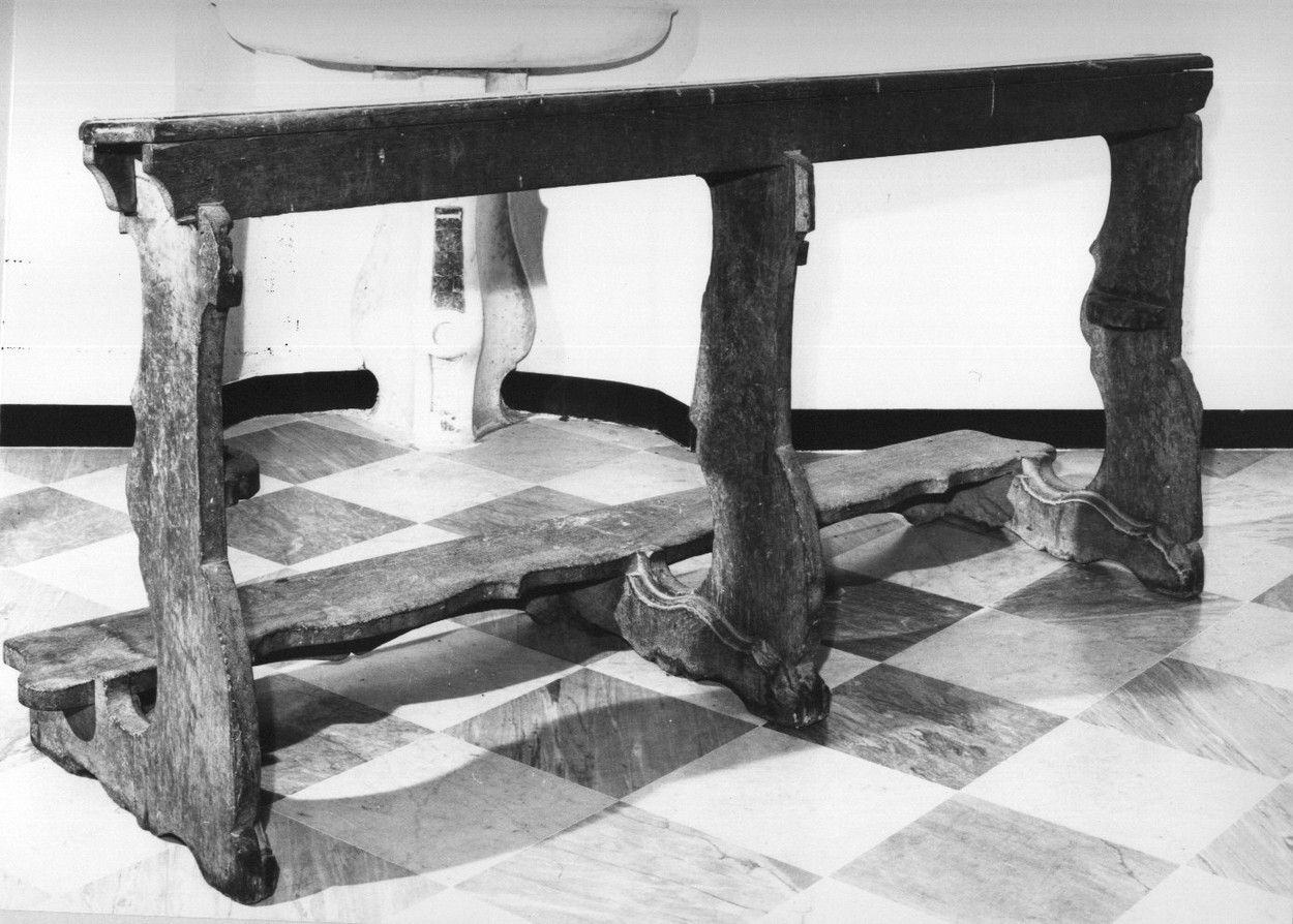 inginocchiatoio - a montanti sagomati, opera isolata - bottega ligure (sec. XVIII)