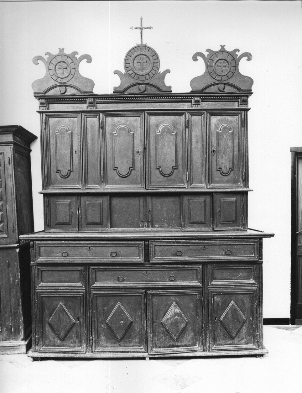 armadio da sacrestia, opera isolata - bottega ligure (secc. XVIII/ XIX)