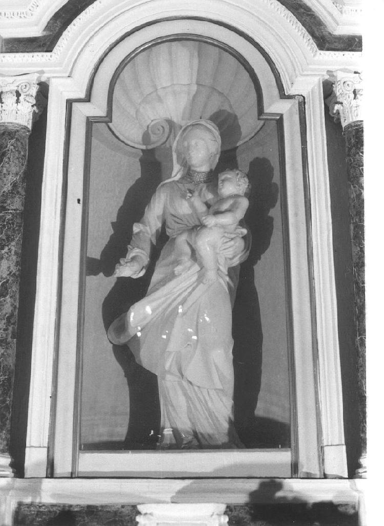 Madonna con Bambino (scultura, opera isolata) - bottega ligure (sec. XVIII)