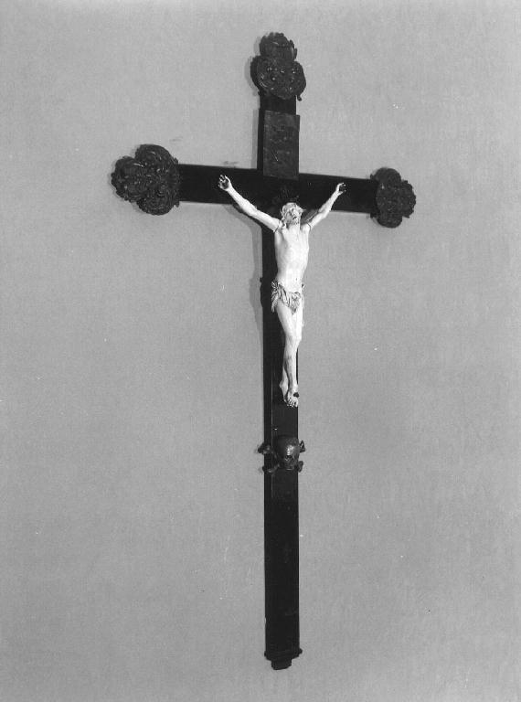 CRISTO CROCIFISSO (croce da parete, opera isolata) - PRODUZIONE LIGURE (primo quarto sec. XIX)