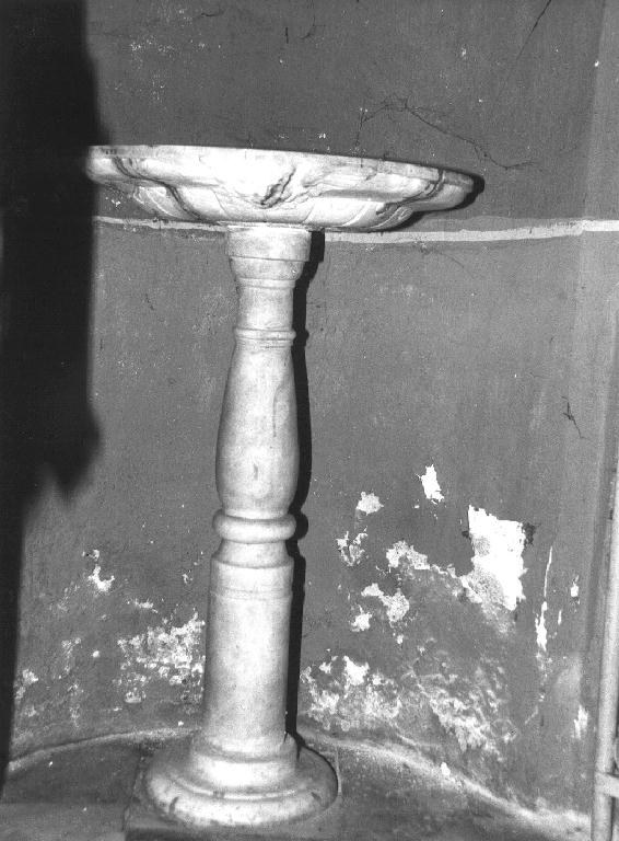 fonte battesimale - a fusto, opera isolata - bottega ligure (ultimo quarto sec. XVII)