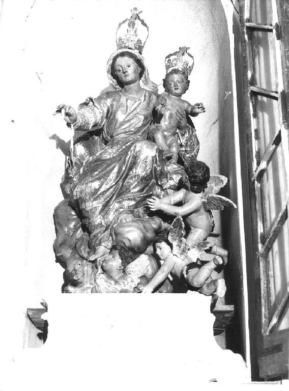Madonna del Carmelo (gruppo scultoreo, opera isolata) di Pittaluga Gerolamo (sec. XVIII)