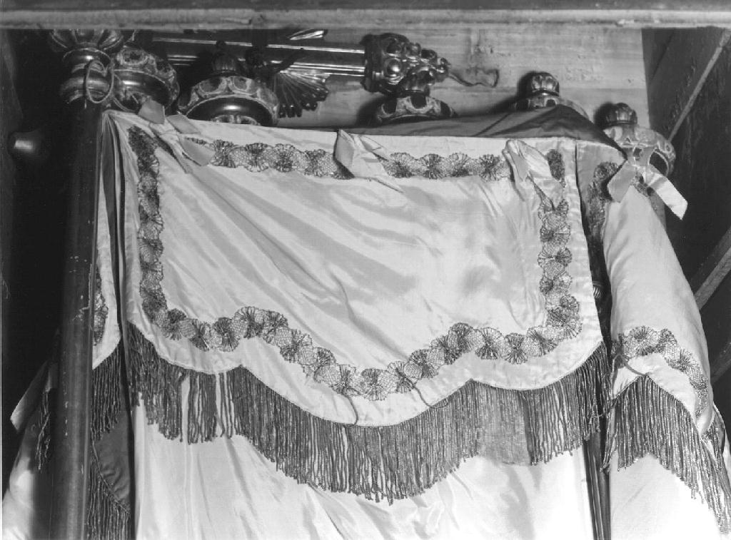 gallone, opera isolata - manifattura ligure (sec. XVIII, sec. XIX)