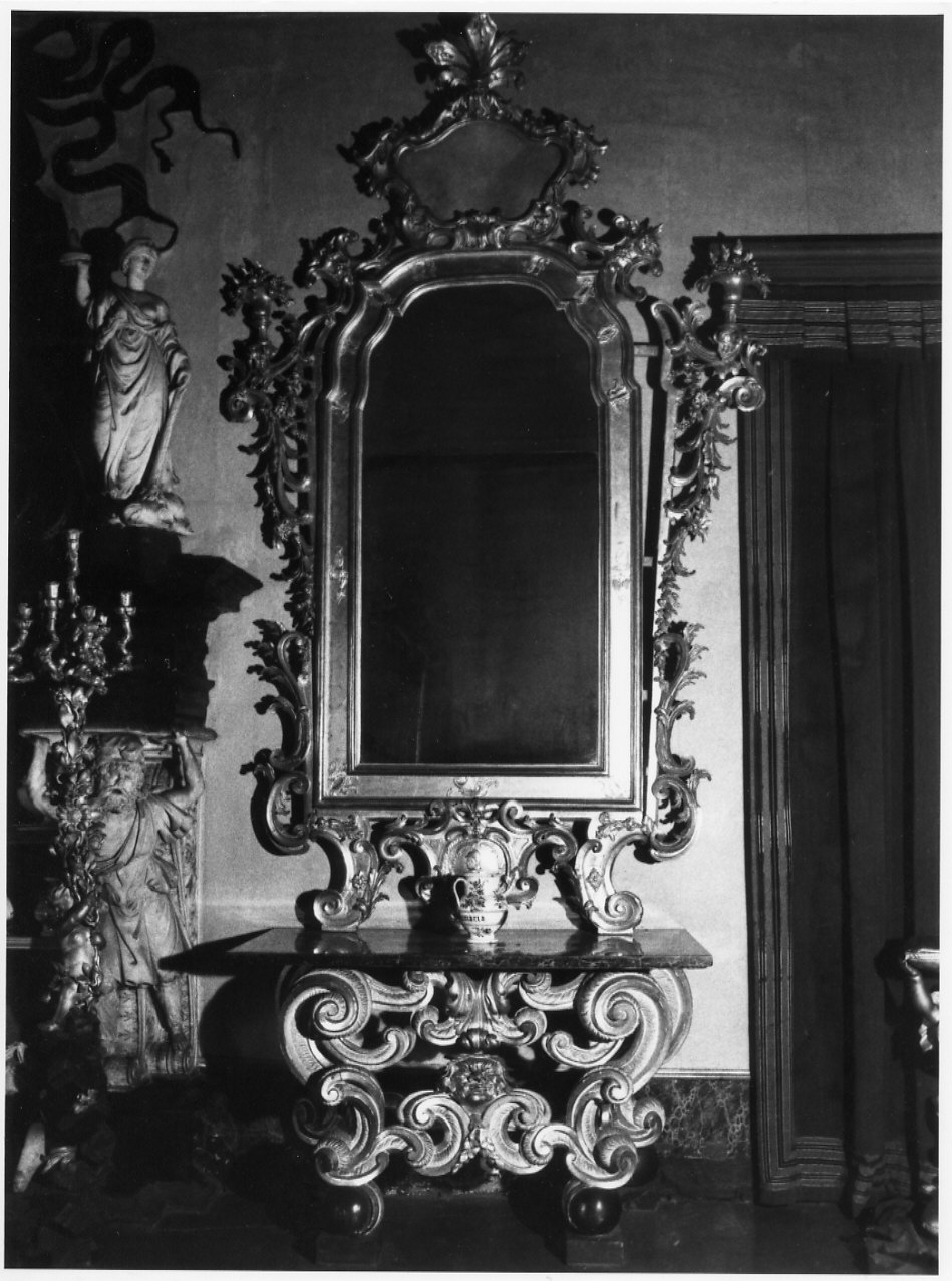 console con specchiera, insieme di Parodi Filippo (maniera) (fine/ inizio secc. XVII/ XVIII)