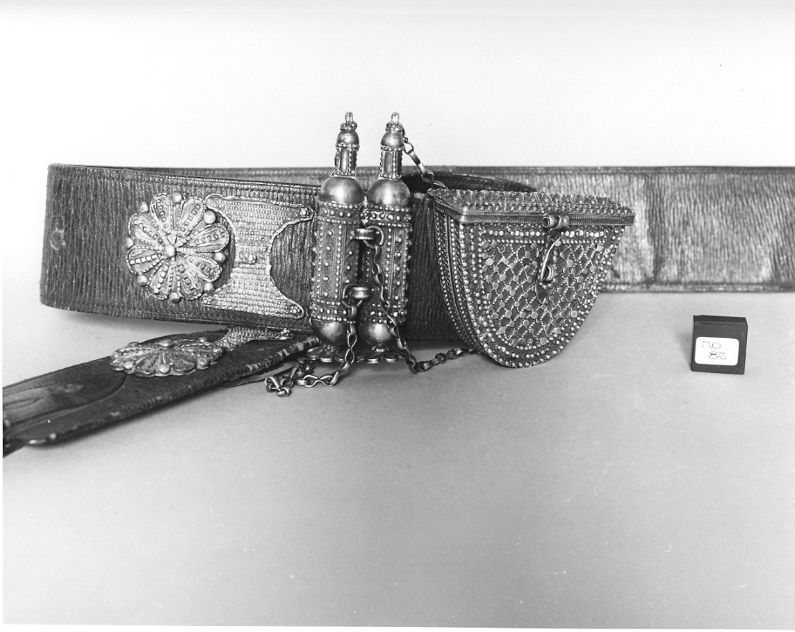 cinturone, opera isolata - bottega mediorientale (fine sec. XVIII)