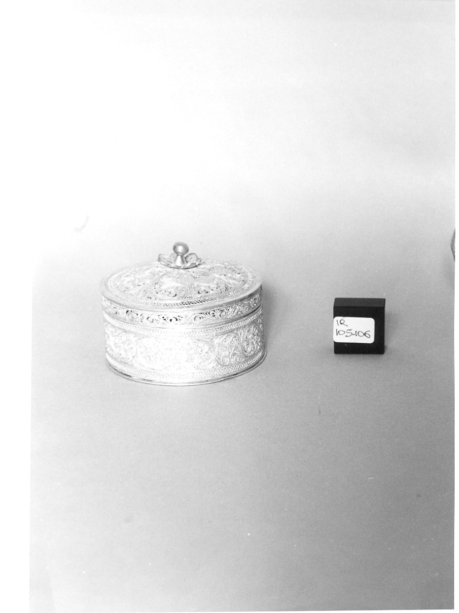 scatola, opera isolata - bottega persiana (fine sec. XIX)