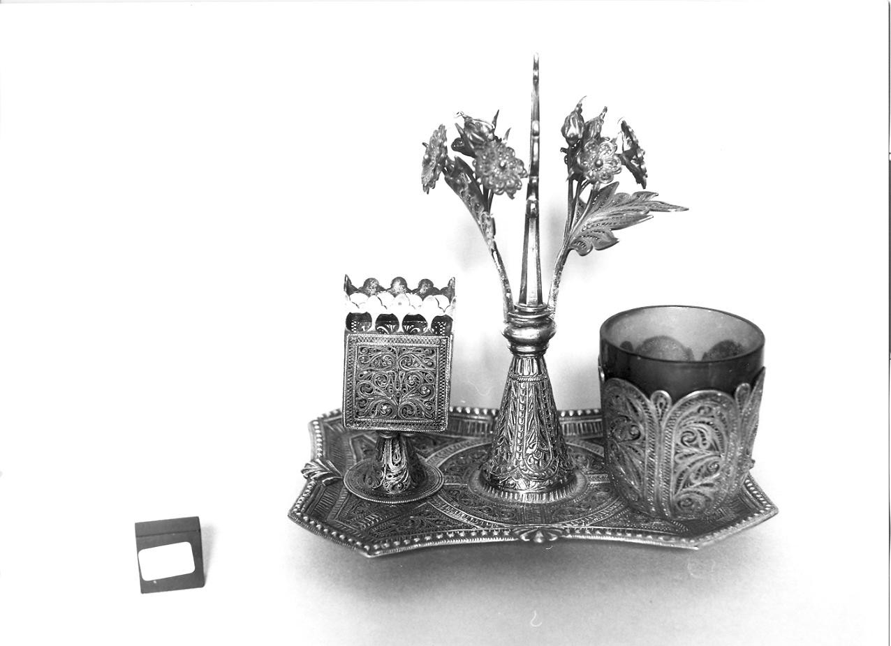 servizio da fumo, opera isolata - bottega persiana (sec. XVII)