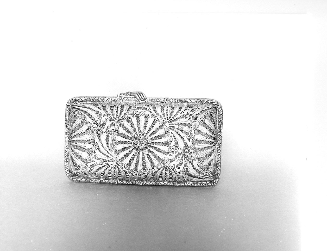 portasigarette, opera isolata - bottega francese (sec. XIX)