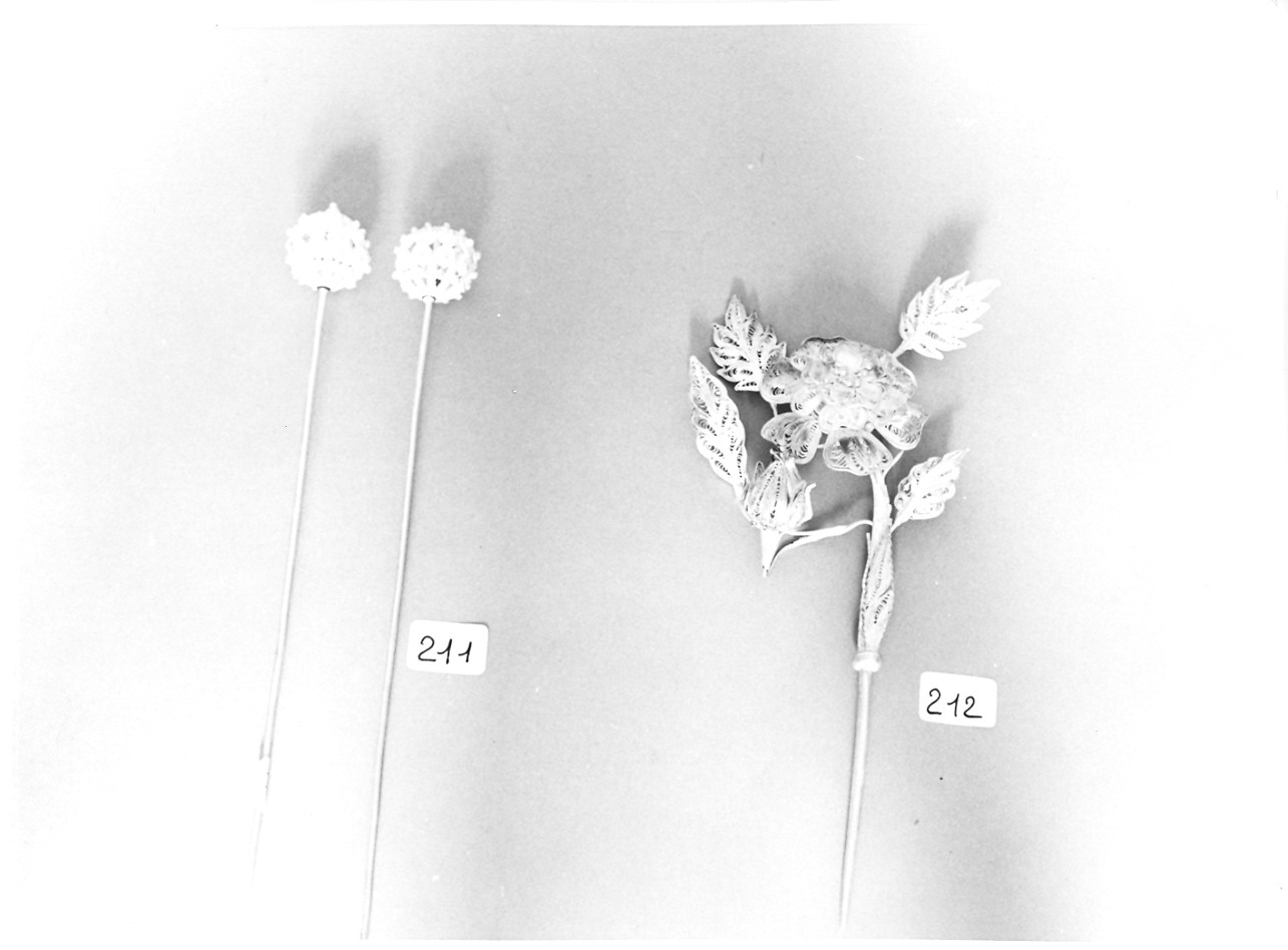 spillone, coppia - bottega genovese (prima metà sec. XX)