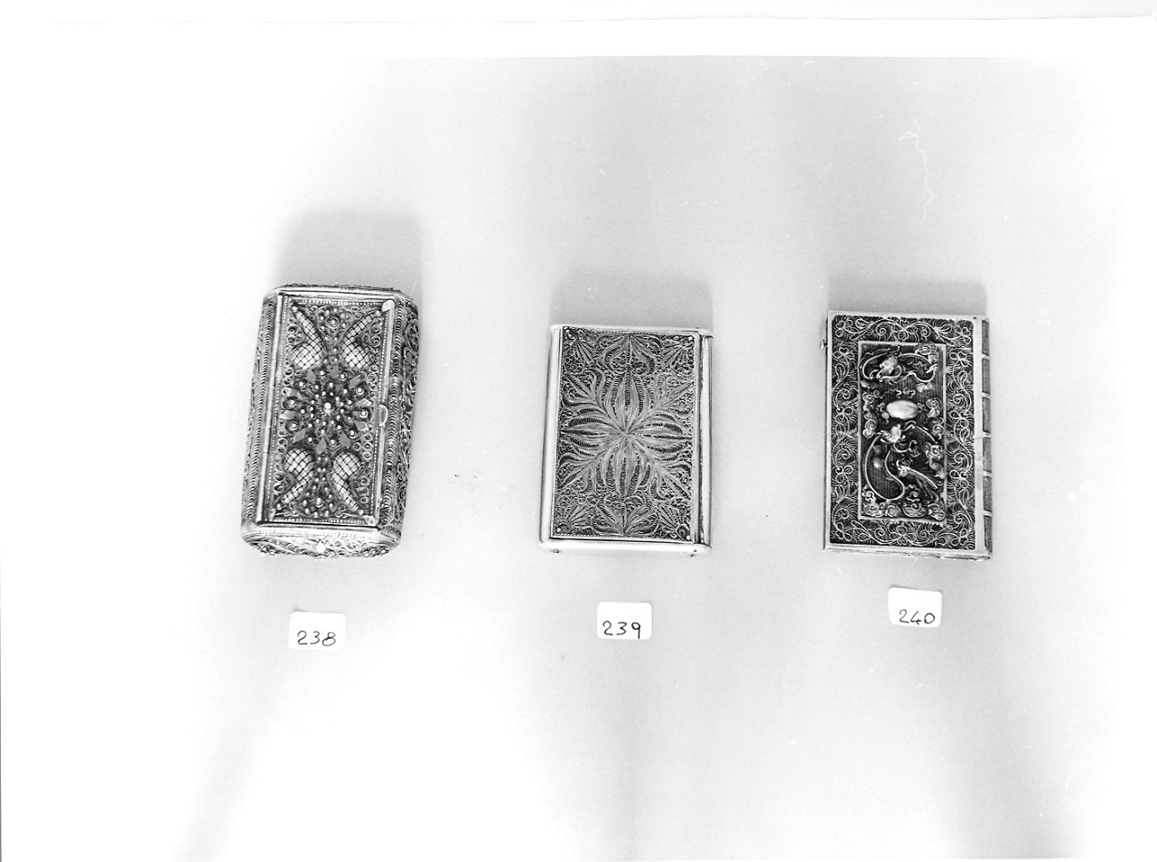 portasigarette, opera isolata - bottega inglese, bottega genovese (sec. XIX)