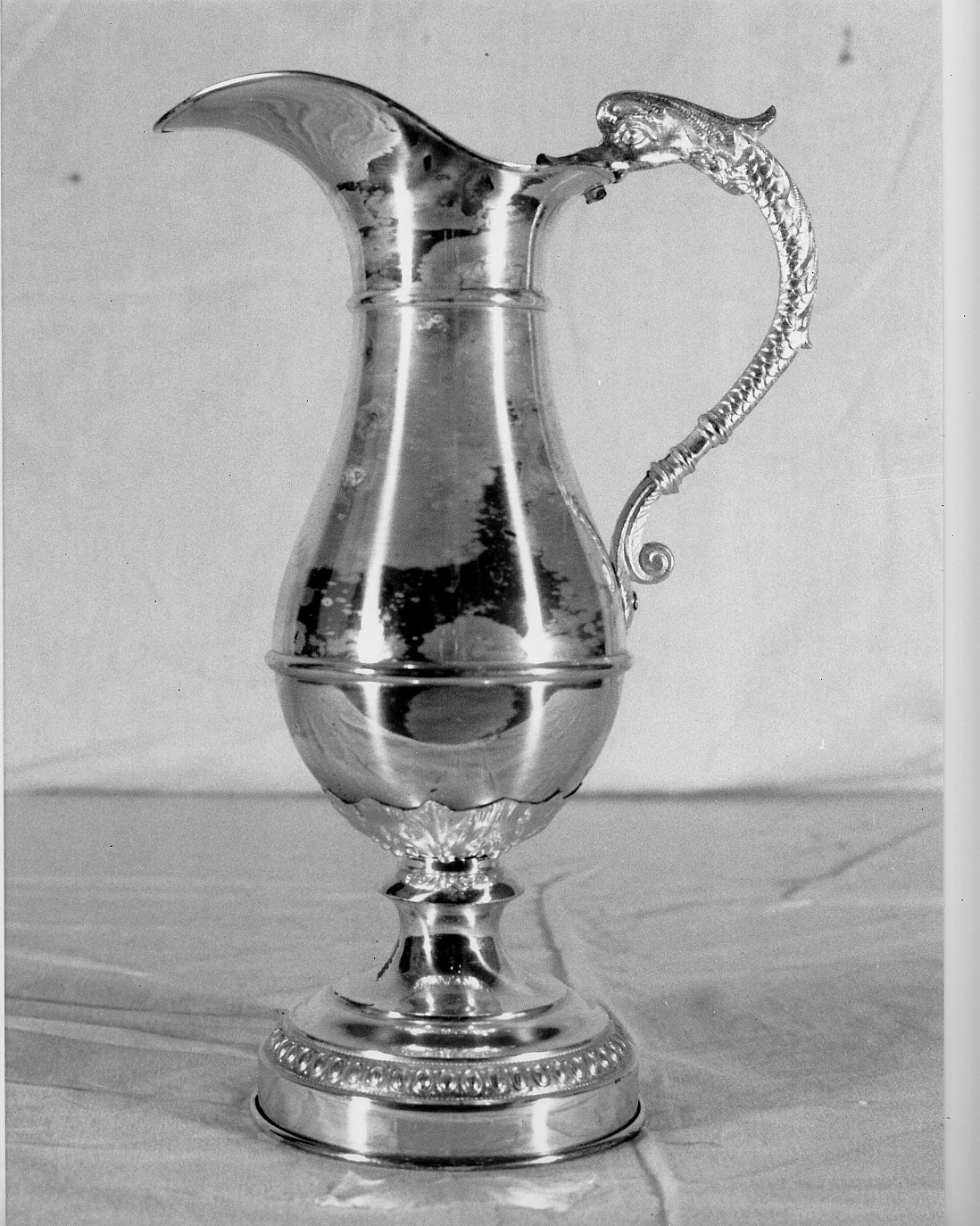 brocca, opera isolata - bottega Italia settentrionale (prima metà sec. XX)