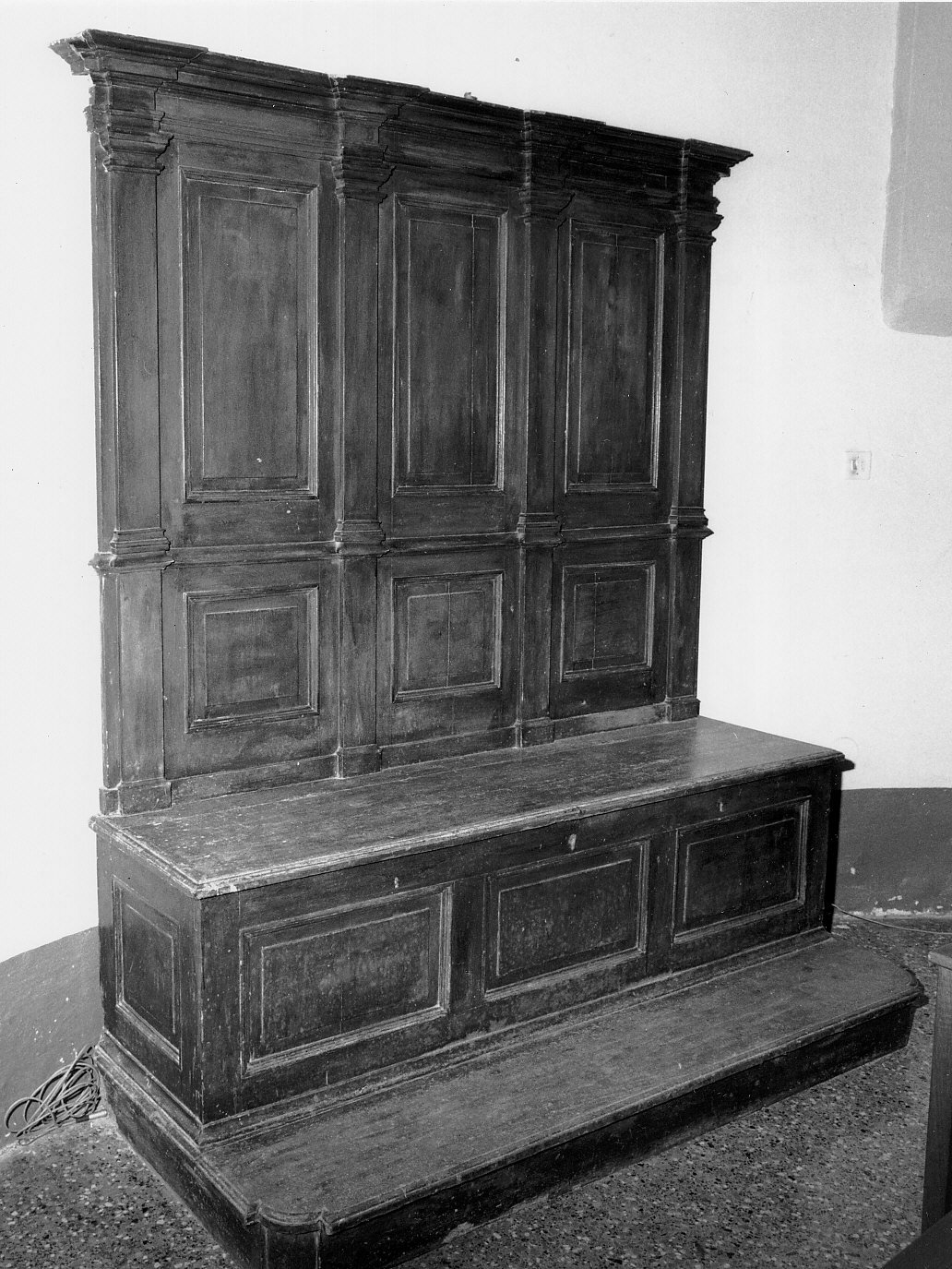 cassapanca, opera isolata - bottega genovese (fine/inizio secc. XVIII/ XIX)