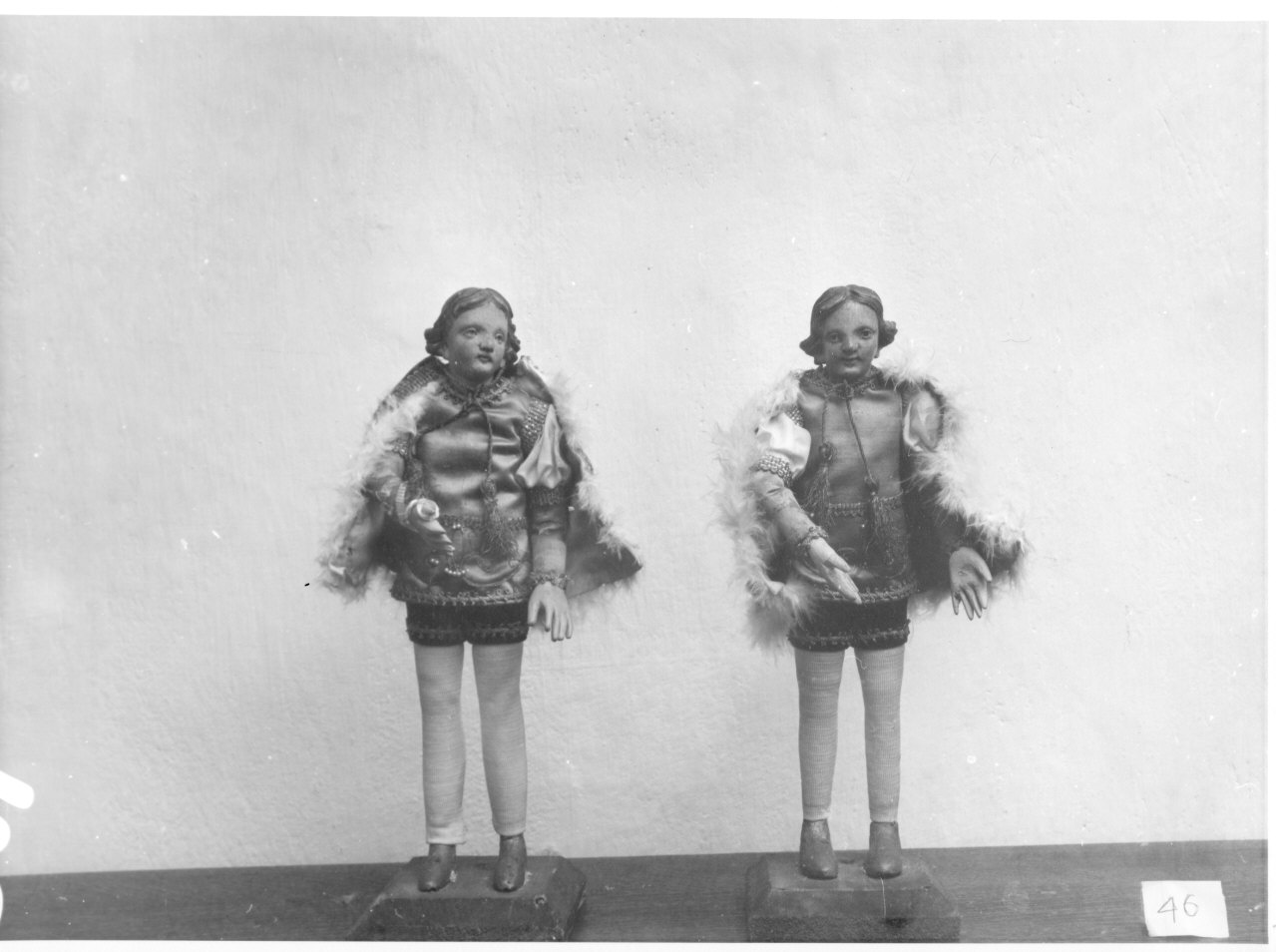 paggio (statuetta di presepio, coppia) - bottega ligure (seconda metà sec. XVIII)