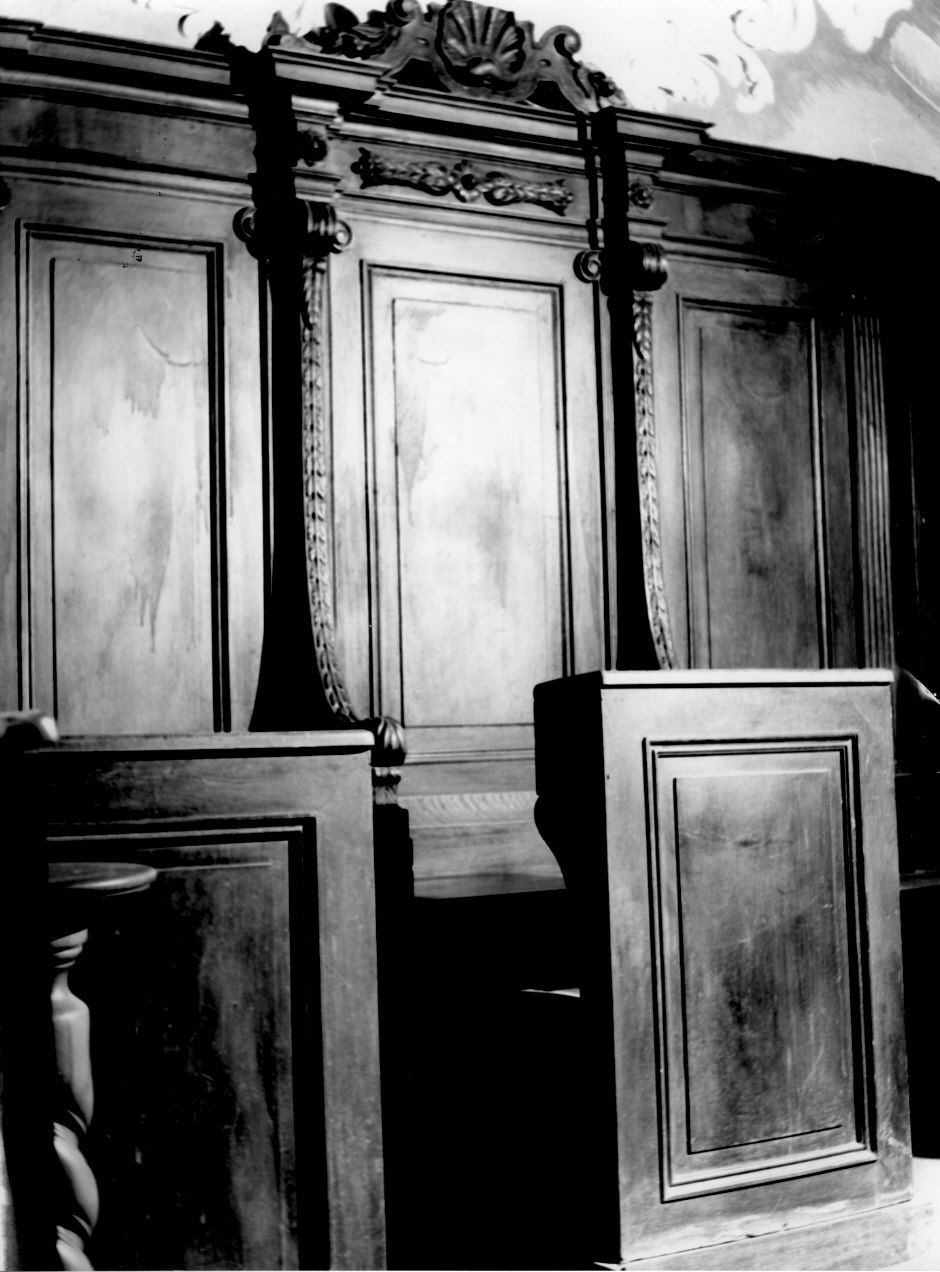 motivi decorativi architettonici (stalli del coro, opera isolata) - bottega italiana (fine/inizio secc. XVIII/ XIX)