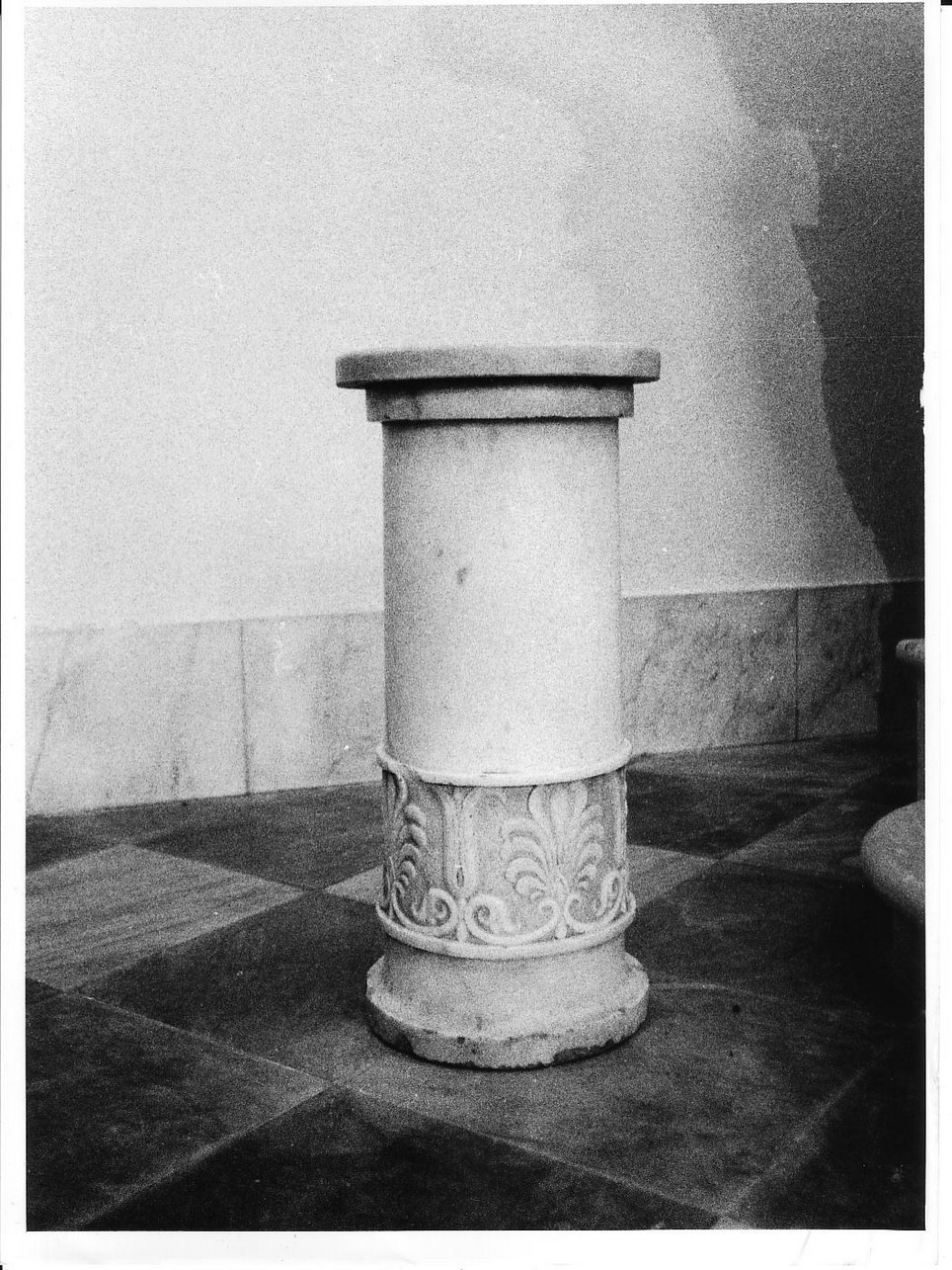 base di colonna, coppia - bottega ligure (seconda metà sec. XIX)