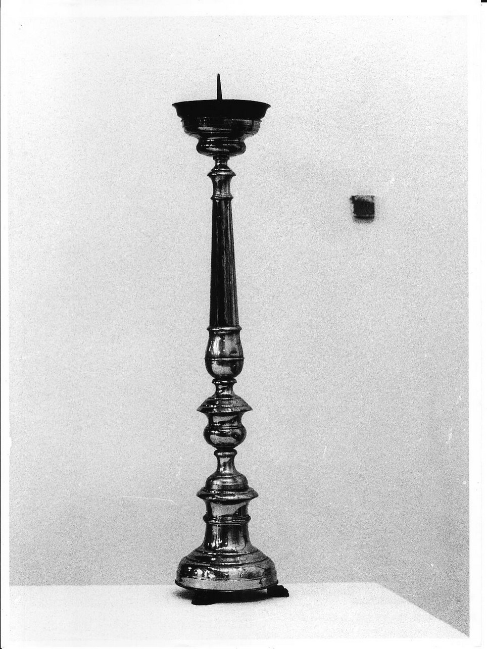 candelabro, serie - bottega ligure (seconda metà sec. XIX)