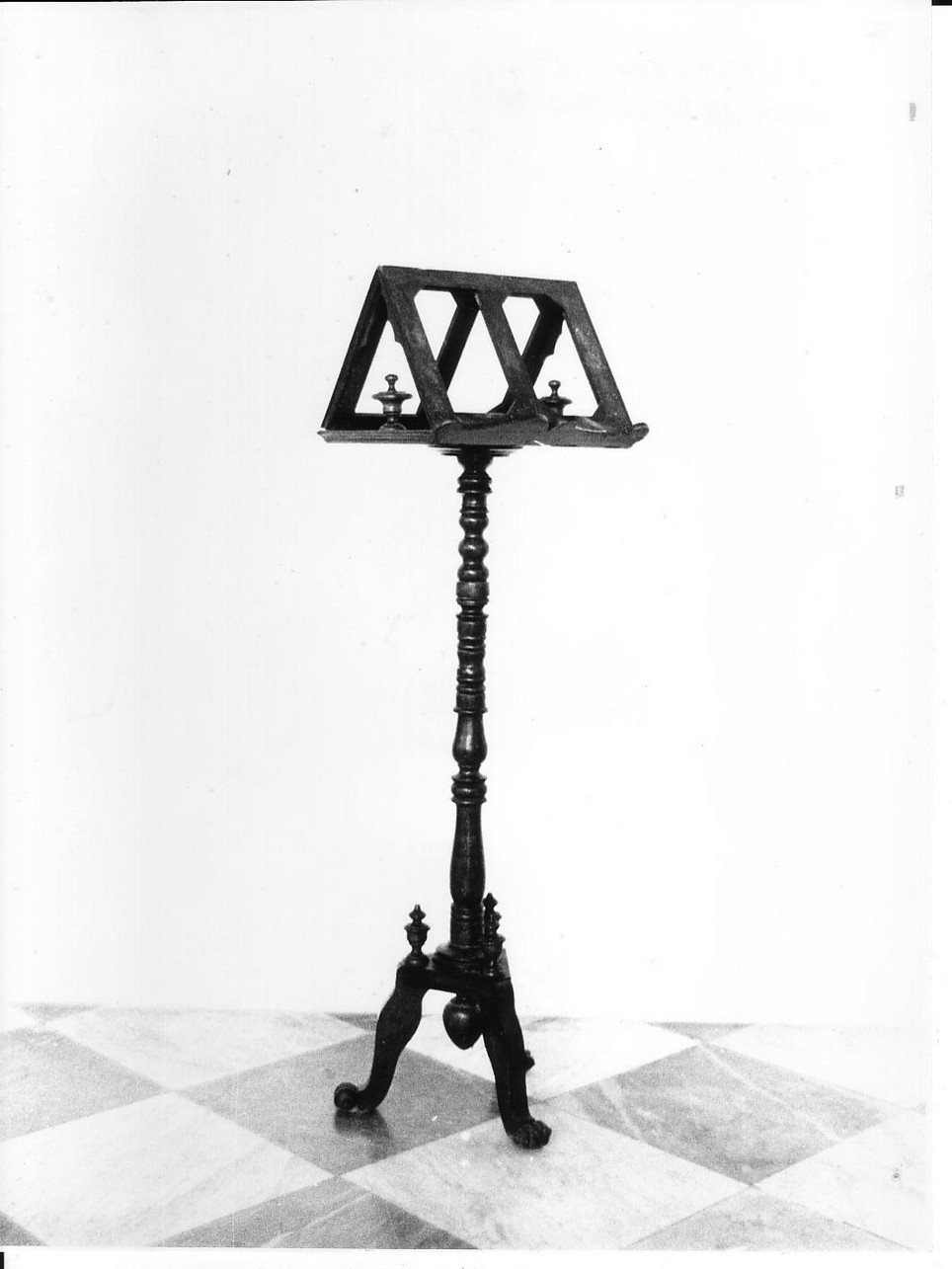 leggio a fusto, opera isolata - bottega ligure (prima metà sec. XIX)