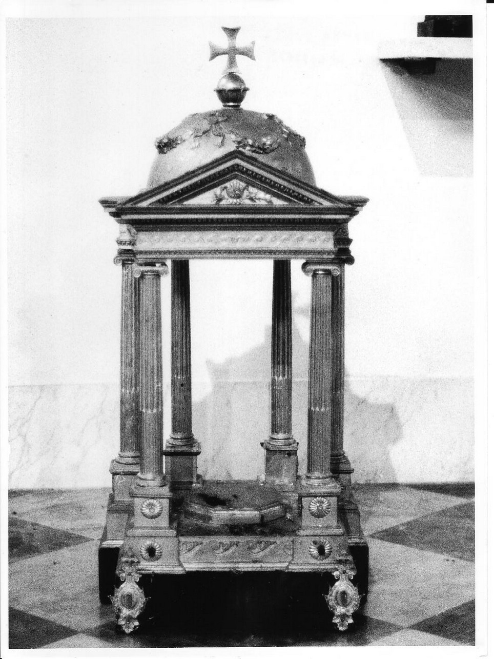 tronetto per esposizione eucaristica - a tempietto, opera isolata - bottega ligure (prima metà sec. XIX)