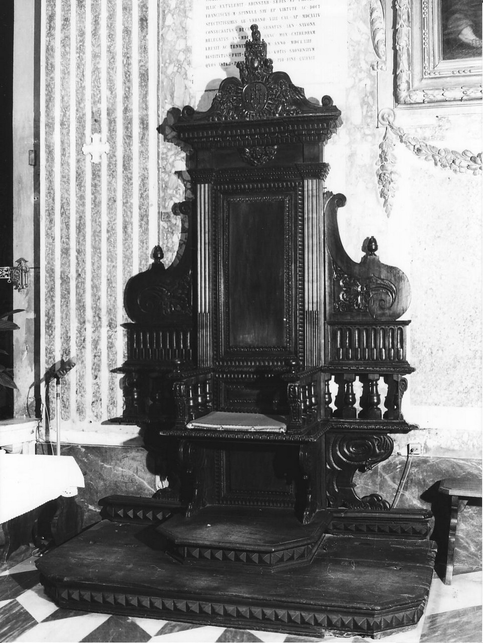 motivi decorativi architettonici (cattedra episcopale, opera isolata) di Ratto Pietro (metà sec. XVIII)