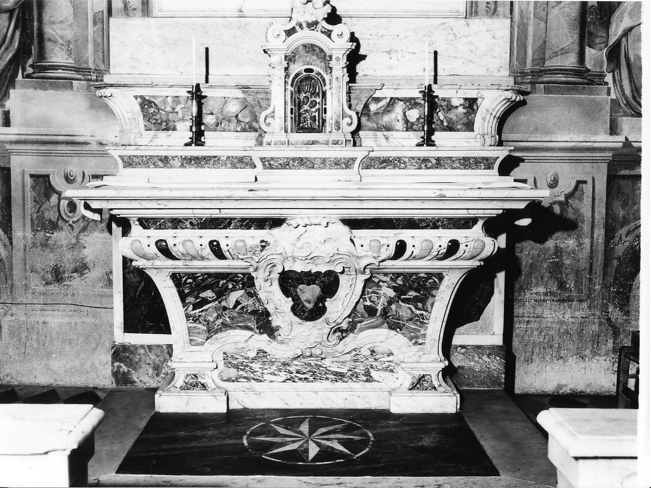 Sacro Cuore di Maria (altare, opera isolata) - bottega italiana (sec. XVII)