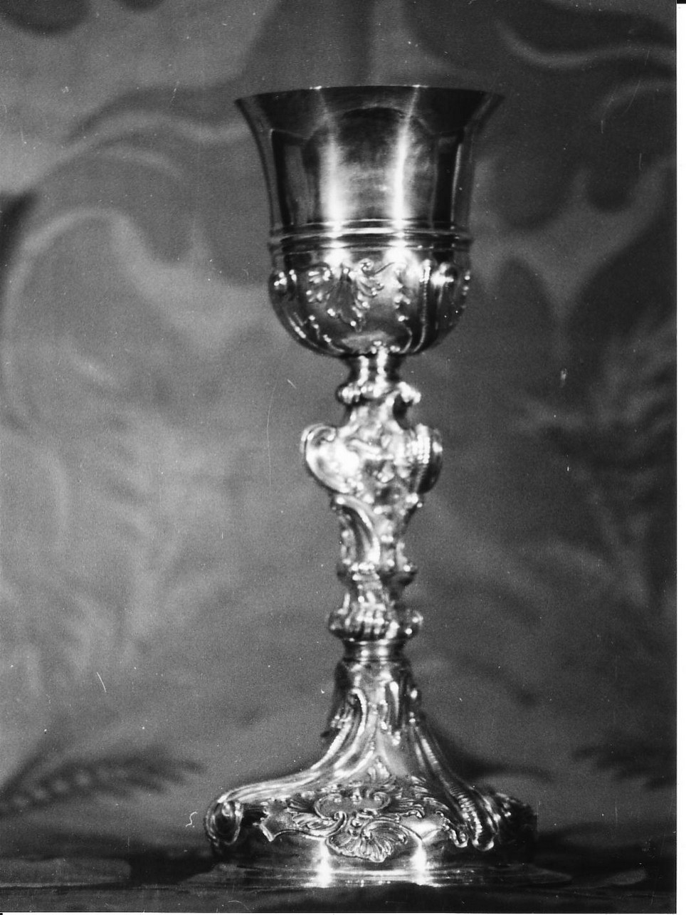 motivi decorativi vegetali (calice, opera isolata) - bottega ligure (metà sec. XVII)