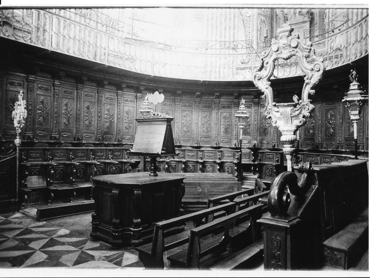 stalli del coro, opera isolata di Ditta Bernasconi Cesare e Giovanni (seconda metà sec. XVIII)