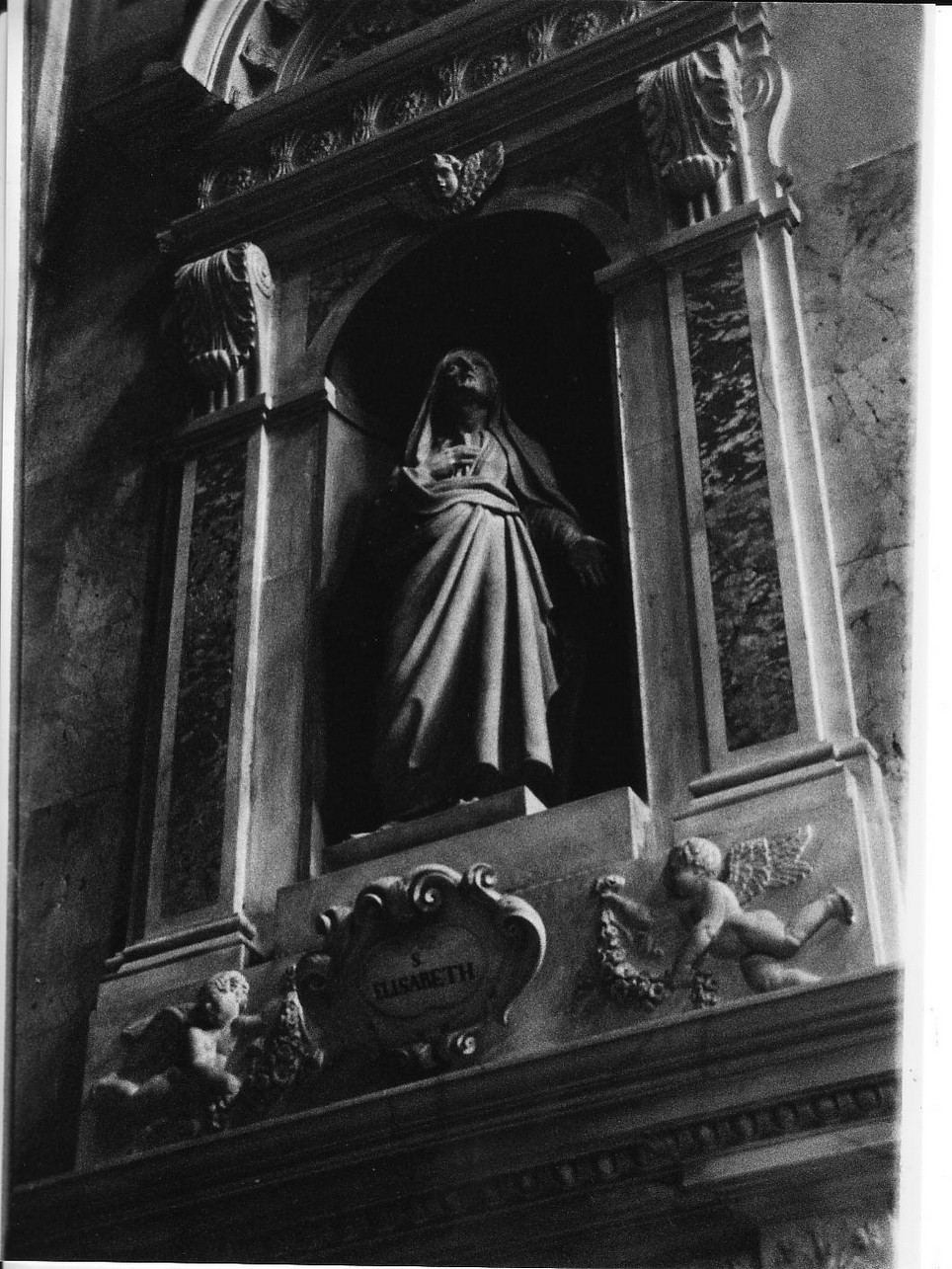 Santa Elisabetta (statua, opera isolata) di Chiappori Giuseppe (sec. XIX)