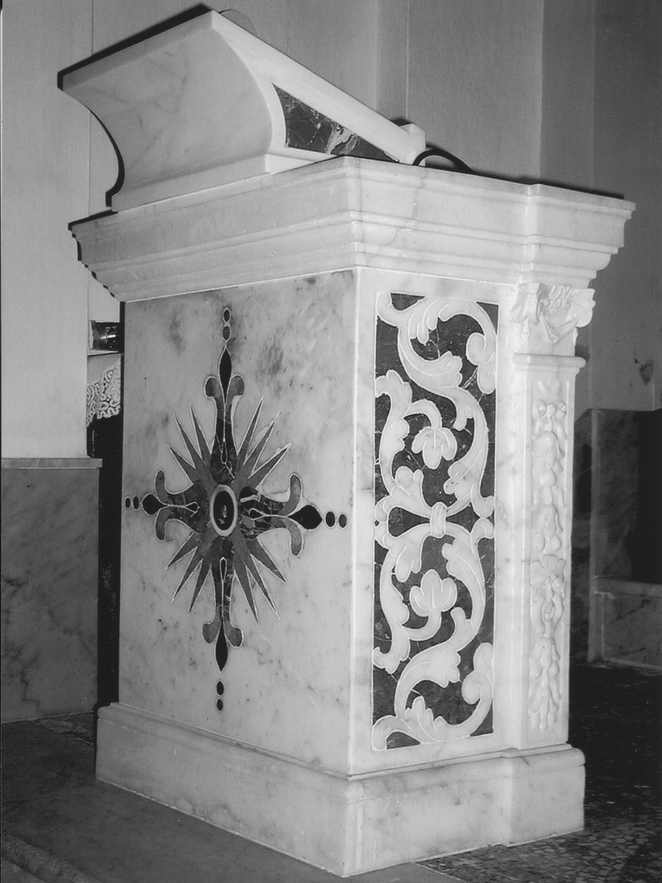 ambone, opera isolata - bottega ligure (prima metà sec. XVII, sec. XIX)