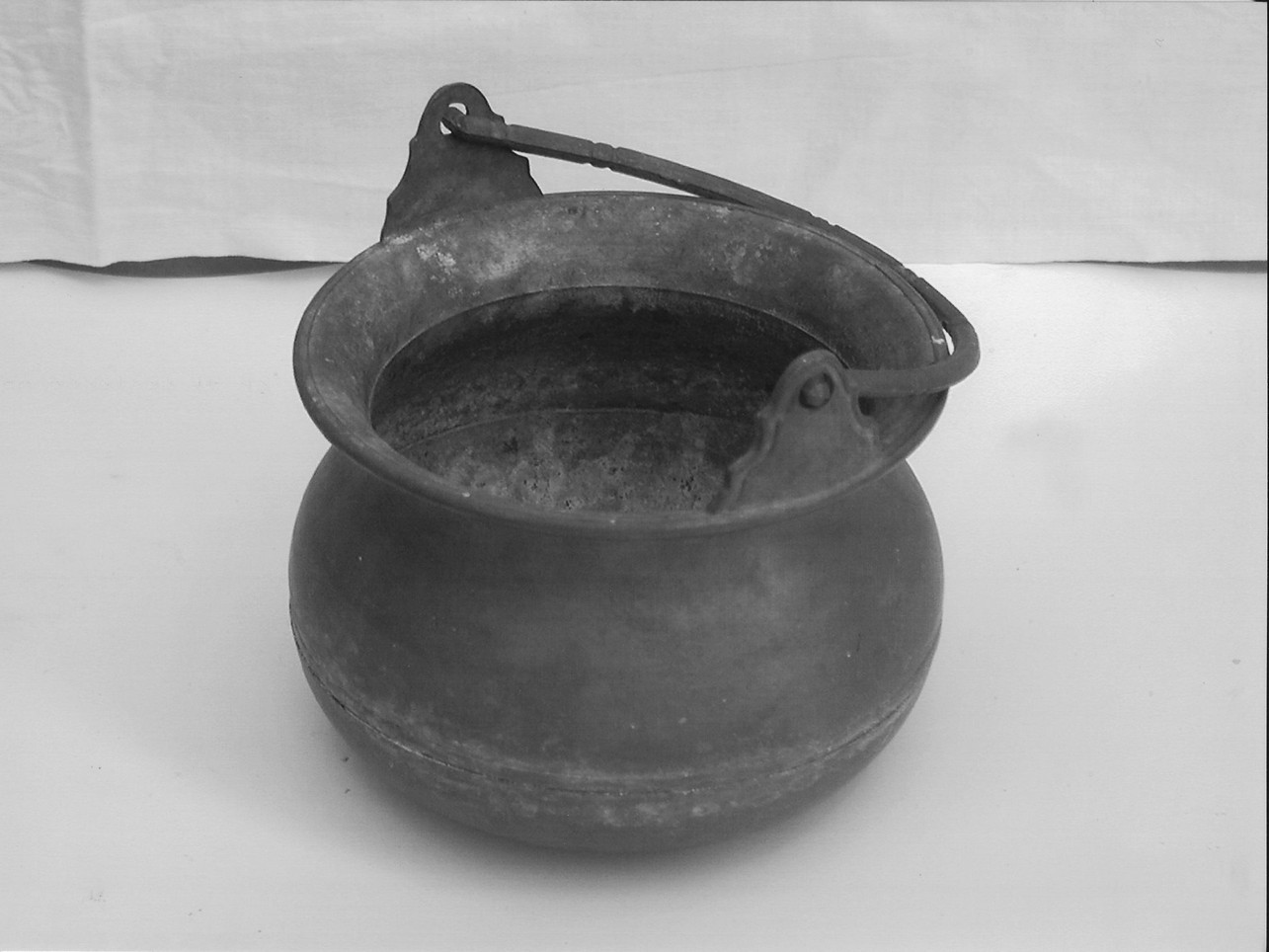 secchiello per l'acqua benedetta, opera isolata - bottega ligure (secondo quarto sec. XIX)