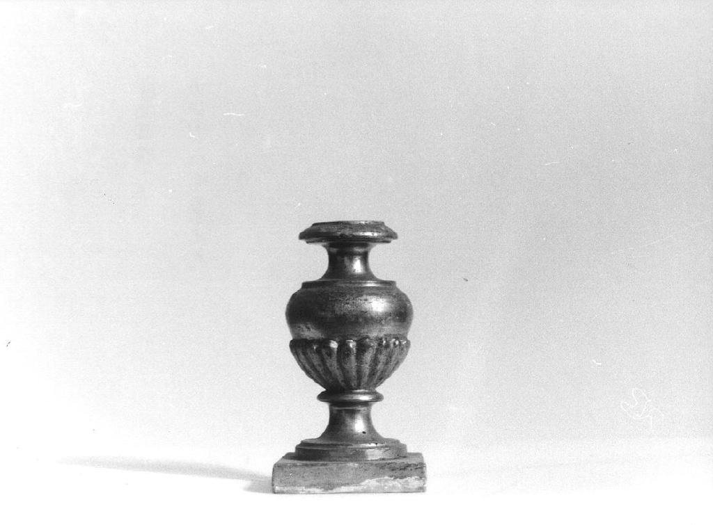 vaso d'altare, serie - manifattura ligure, manifattura ligure (sec. XIX)