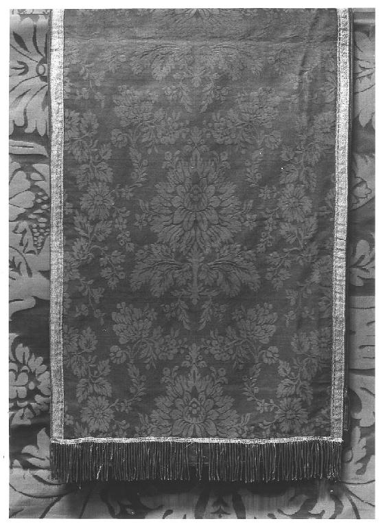 tessuto, serie - manifattura ligure (ultimo quarto sec. XVIII)