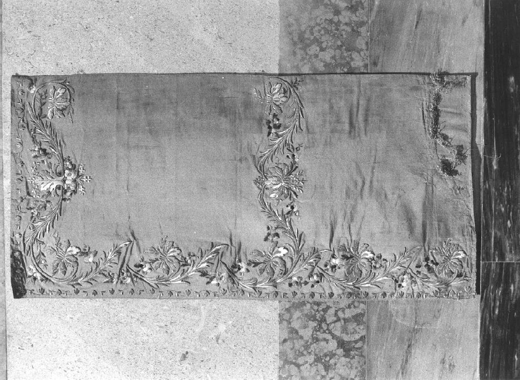 conopeo di tabernacolo, frammento - manifattura ligure (fine/inizio secc. XVIII/ XIX)