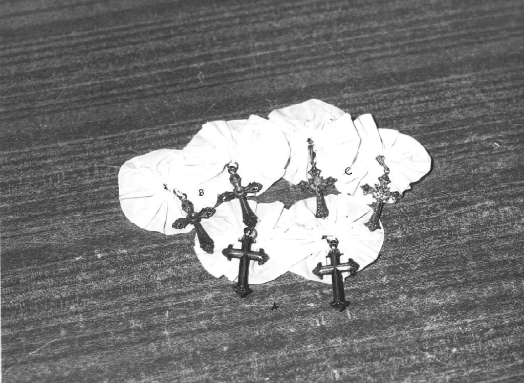 crocifisso, serie - ambito ligure (primo quarto sec. XX)