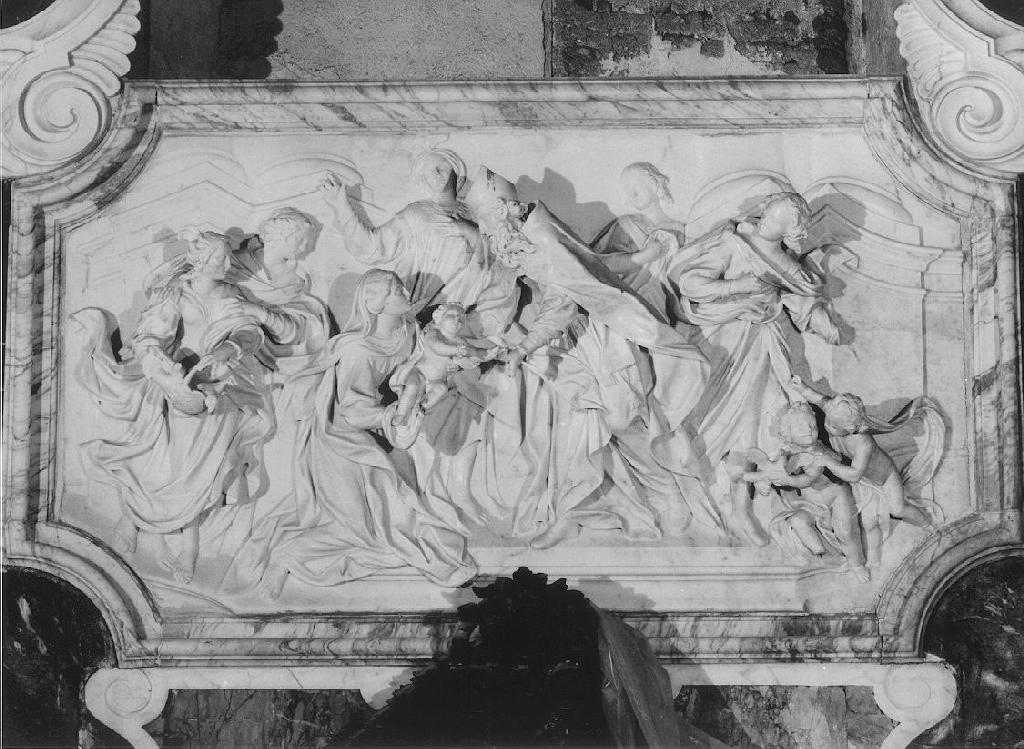 presentazione di Gesù al tempio (rilievo, ciclo) di Schiaffino Francesco Maria (terzo quarto sec. XVIII)