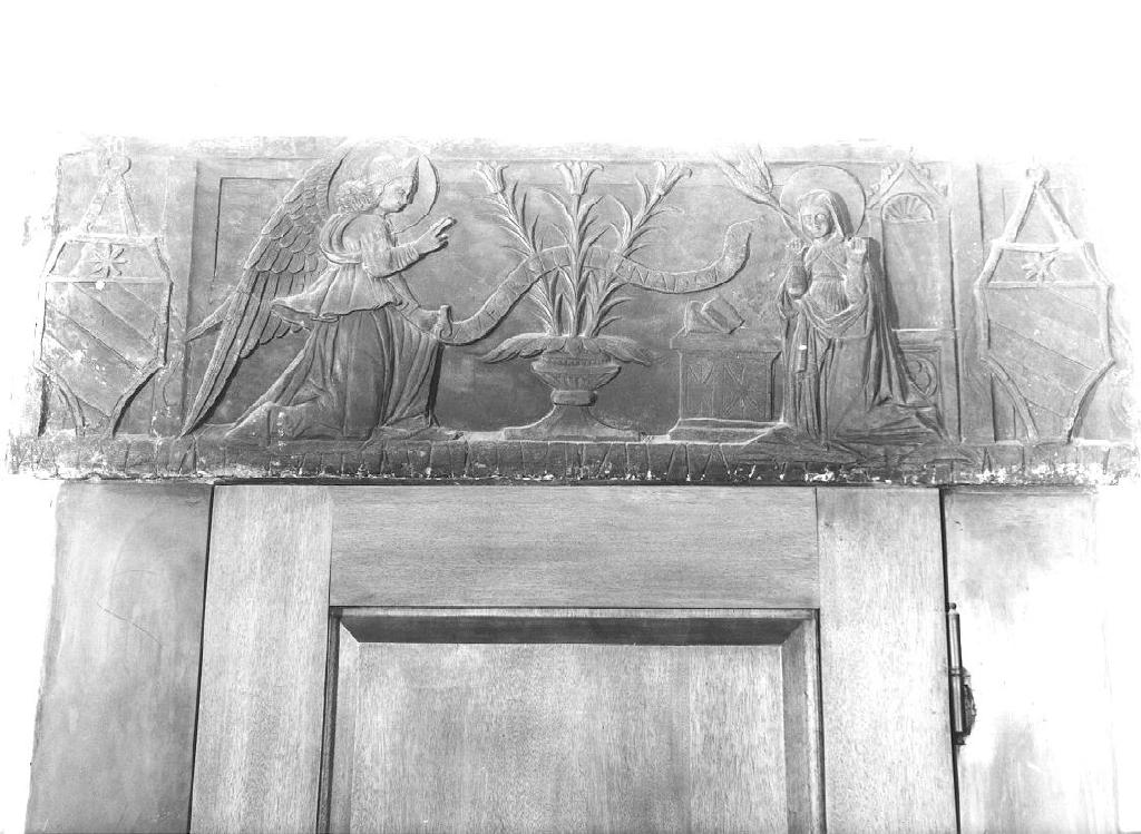 sovrapporta, opera isolata - ambito comasco (sec. XV)