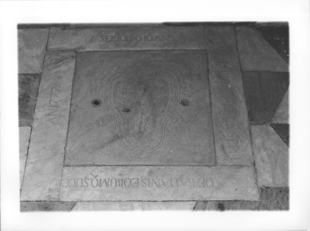 lastra tombale, opera isolata - ambito ligure (ultimo quarto sec. XVIII)