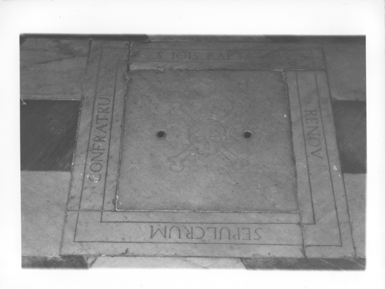 lastra tombale, opera isolata - ambito ligure (seconda metà sec. XVIII)