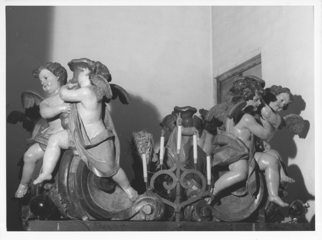 Angeli portacandelabri (scultura, elemento d'insieme) di Maragliano Anton Maria (bottega) (prima metà sec. XVIII)