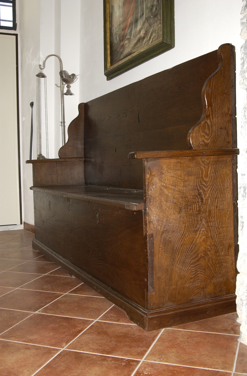 cassapanca, opera isolata - bottega ligure (fine sec. XVIII)