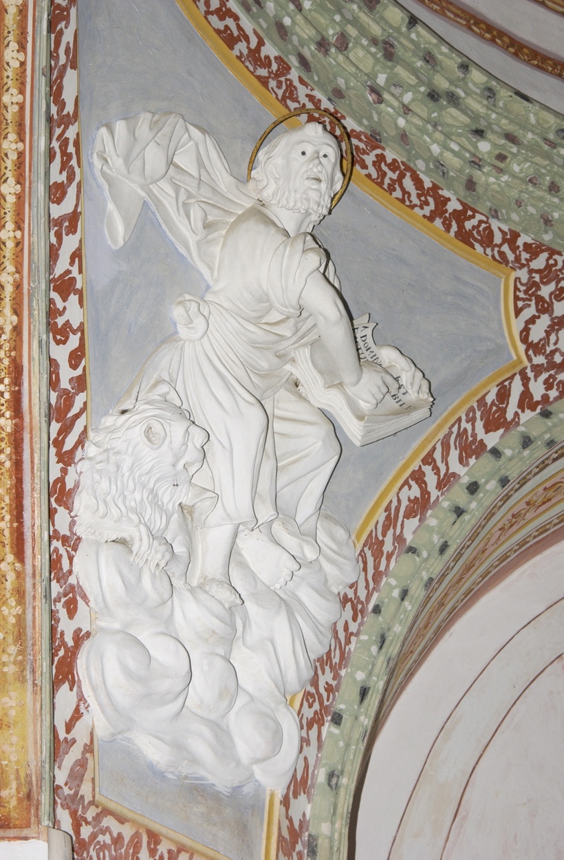 San Marco scrive il vangelo (decorazione plastica, elemento d'insieme) - bottega ligure (primo quarto sec. XIX)