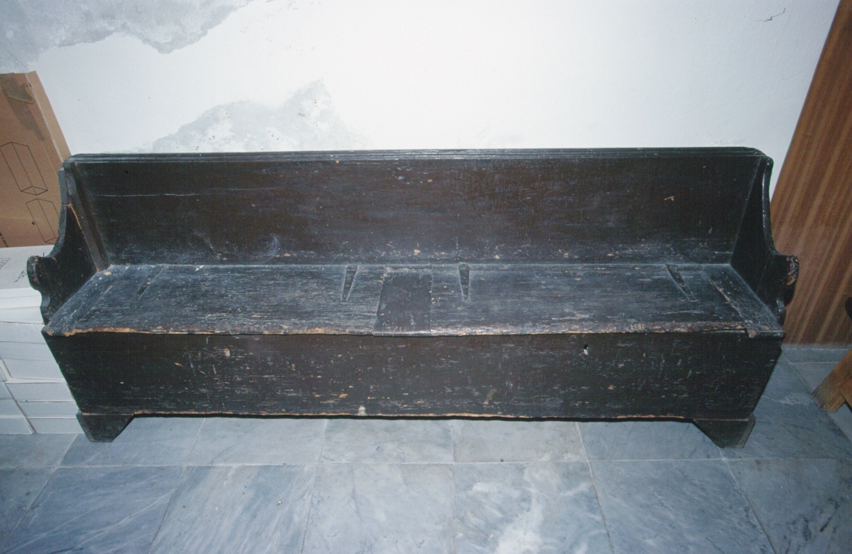 cassapanca, opera isolata - ambito ligure (fine/inizio secc. XVIII/ XIX)